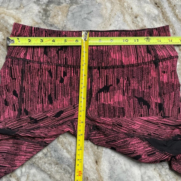 Lululemon Pace Rival Crop (19") Down Pour Electric Coral Black / Black size 6 - Picture 10 of 13